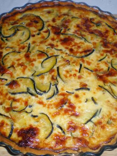 Una foto de Quiche de brócoli y calabacín