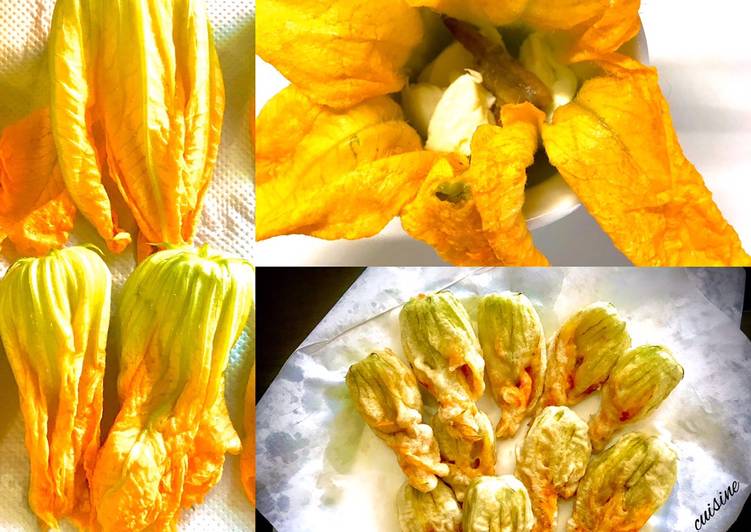 Fiori di zucca fritti con cuore di mozzarella e un pezzettino di acciughina