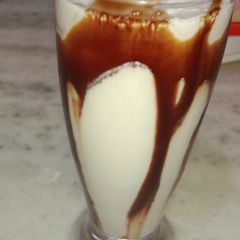 A picture of Cold coffee.