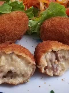 Una foto de Croquetas de compango