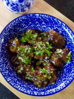 વધેલા ભાત ના મનચુરીયન.(Leftover Rice r Manchurian Recipe In Gujarati) રેસીપી મુખ્ય ફોટો
