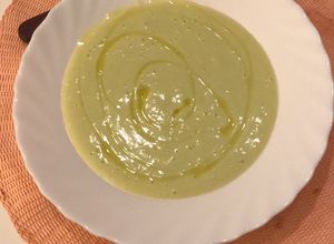 Foto principal de Puré de calabacín con caserio