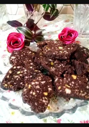 عکسی از دستور شکلات مغزدار یخچالی🍬🍫