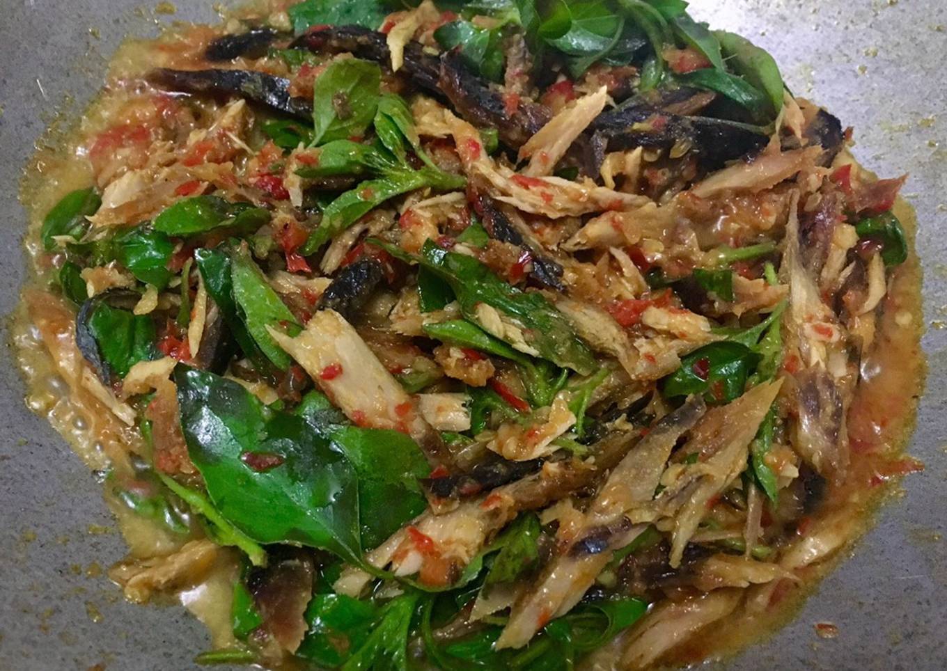 Tongkol Suir Kemangi (Rica-Rica Simple)