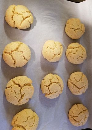 A picture of Easy Almond Flour Biscuits.