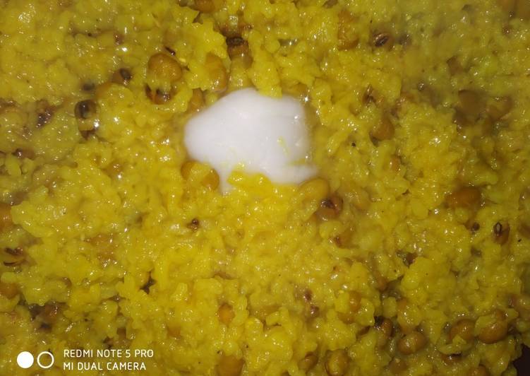 How to Make Any-night-of-the-week Green moong dal khichdi