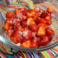 A picture of Macerated Strawberries.
