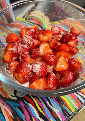 A picture of Macerated Strawberries.