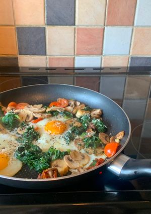 A picture of Eggs Brunch.