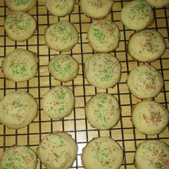 A picture of Meltaway Cookies.
