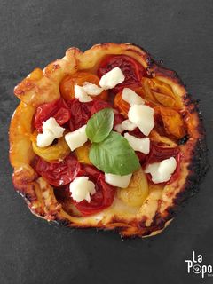Une photo de Tartelette tatin de tomate cerises