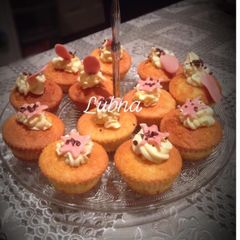 A picture of Cupcakes:.