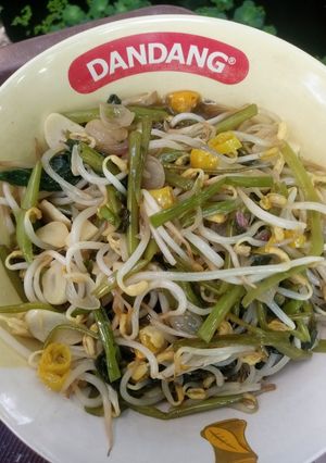 Foto resep Tumis/Oseng Kangkung Kecambah