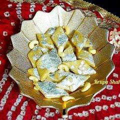 A picture of Kesar kaju katli.