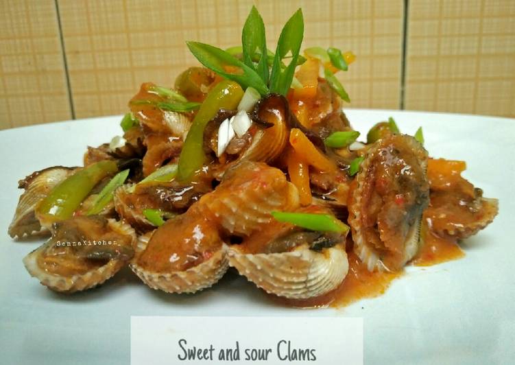 Sweet and Sour Clams