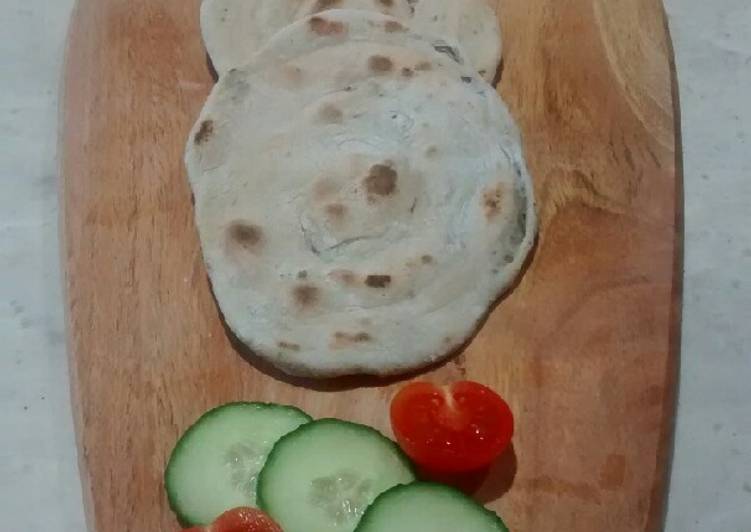 Recipe of Homemade Pesto and Tomato flatbread