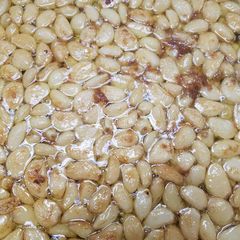 Simple Roasted Garlic A picture of Simple Roasted Garlic.
