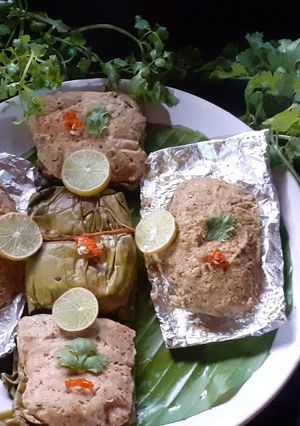 চিকেনের পাতুরি (chicken paturi recipe in Bengali) রেসিপির প্রধান ছবি