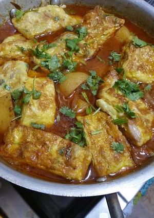 A picture of Omelette grevy salan.