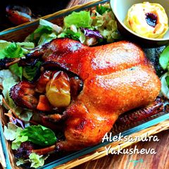 A picture of Duck with apples in honey marinade.