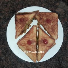 A picture of Chicken khimaTost Sandwich.