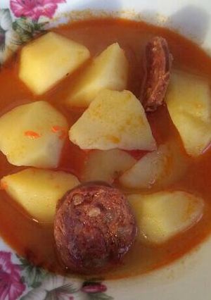 Una foto de Patatas a la riojana