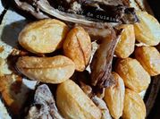 Une photo de frites de pommes de terre
