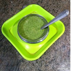 A picture of Paan Mint Chutney.