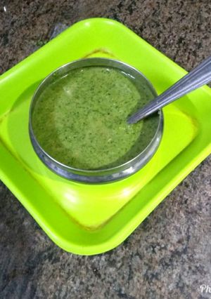 A picture of Paan Mint Chutney.