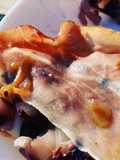 PETTI DI POLLO CON RADICCHIO, SCAMORZA AFFUMICATA E SPECK