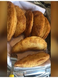Una foto de Masa para empanadas fritas!!