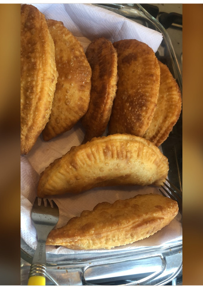 Una foto de Masa para empanadas fritas!!