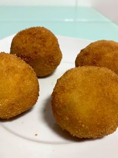 Una foto de Croquetas de pollo facilísimas