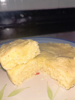 Una foto de Mini budín de limón y coco, sin azúcar, sin gluten, en 3 min
