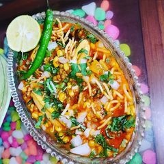 A picture of Chane ki chat.