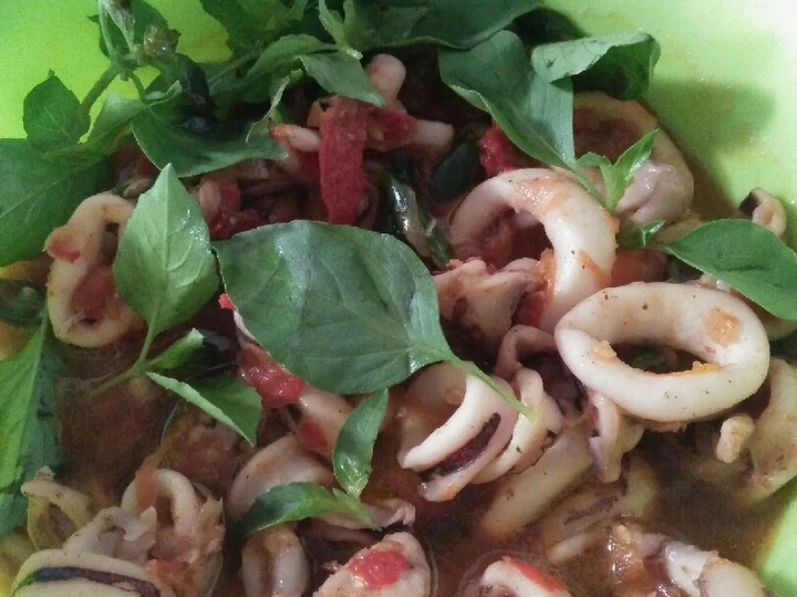 Cara Gampang Menyiapkan Resep Cumi Pedas Manis Kemangi yang Bikin Ngiler Anti Ribet, Bisa Manjain Lidah