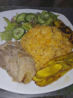 Una foto de Arroz jollof