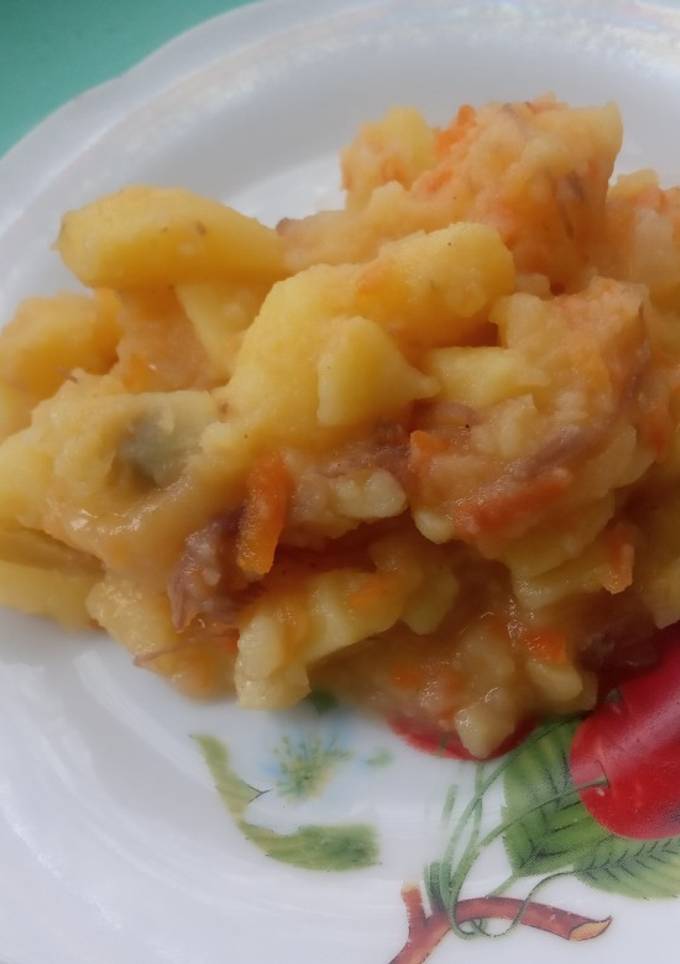Картошка с тушёнкой