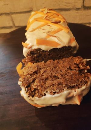 A picture of Carrot cake.