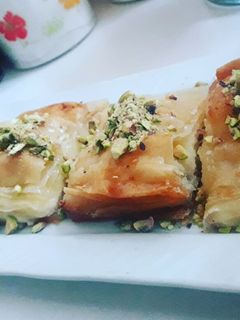 صورة لوصفة بقلاوة بالجبن