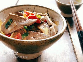 涼拌麻油豬肝