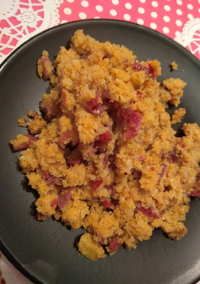 Una foto de Falsas migas de coliflor