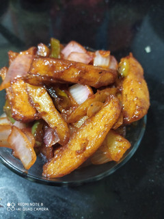 चिल्ली पोटेटो (Chilli potato recipe in hindi) रेसिपी मुख्य फोटो
