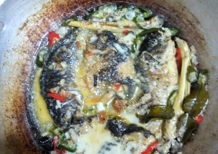 Bahan meracik Ikan Mas Kuah Santan #BikinRamadhanBerkesan, Bikin Ngiler