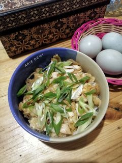 Foto resep Oyakodon Telur Bebek