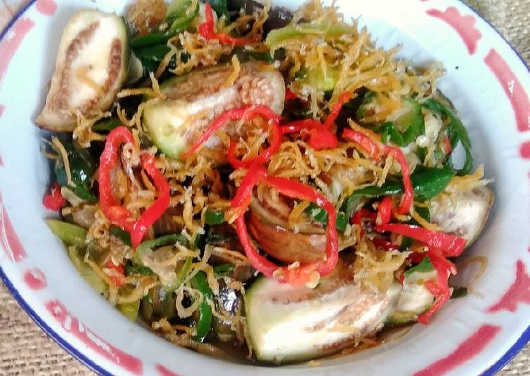 TUMIS TERONG BULAT a.k.a TERONG LALAP