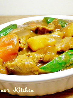 日式牛肉咖哩 的食譜成品照片