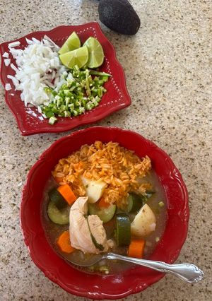 Una foto de Caldo de Pollo