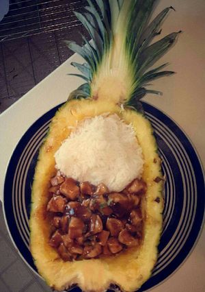 A picture of Chicken & rice pineapple bowl.