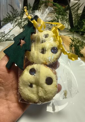 Una foto de Alfajorcitos De Maicena Con Chips De Chocolate Para Regalar